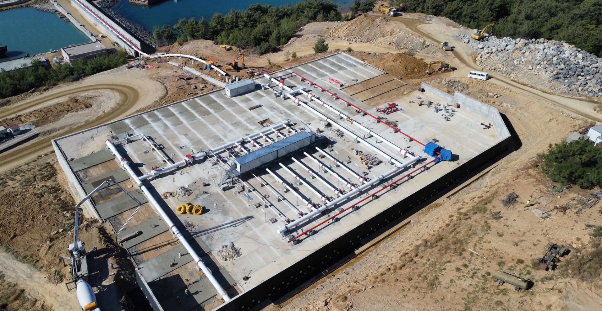 costruzione di terminal e gasdotti onshore